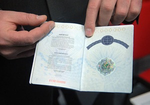 Регіонал розповів, скільки повинні коштувати біометричні паспорти