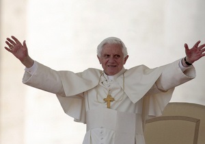 Папа Римський починає візит до Німеччини