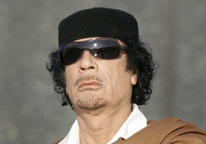 Каддафі звернувся до народу:  Авіаудари НАТО не можуть тривати вічно 