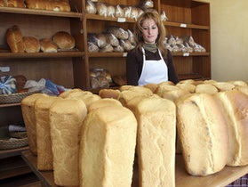Влада Білорусі підвищує ціни на хліб, молоко і м ясо