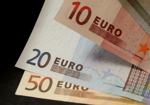 Євро на міжбанку впав нижче 11 грн