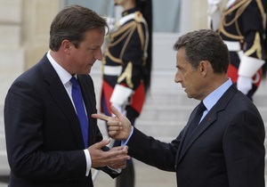 Саркозі і Кемерон прибули до Лівії