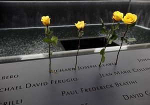У Нью-Йорку відкрили пам ятник жертвам терактів 11 вересня