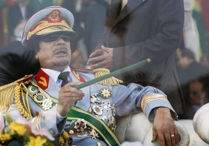 Інтерпол оголосив Каддафі в міжнародний розшук