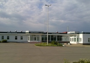 Аеропорт під Ярославлем відновив роботу. Довідка