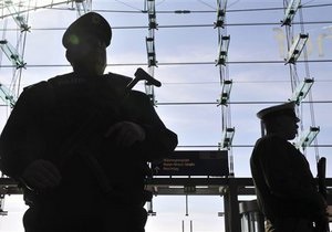 Німецькі спецслужби нарахували у ФРН тисячу потенційних терористів