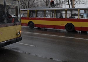 Маршрут тролейбуса № 5 у Києві продовжили до площі Льва Толстого