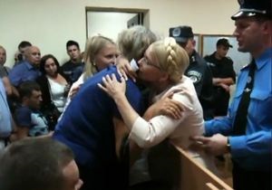 Печерський суд 2 вересня: Северінсен обіймає Тимошенко, міліція видворила Шкіля