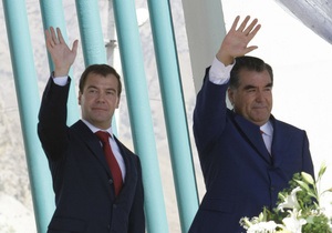 Таджикистан погодився продовжити перебування військової бази РФ на своїй території