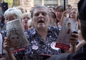 Кірєєв не звільнив Тимошенко навіть після її «уклінного» прохання