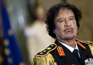 ЗМІ: Каддафі має у своєму розпорядженні близько $ 50 млрд.