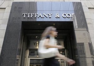 Спрос на ювелирные изделия позволил Tiffany увеличить квартальную выручку на 24%