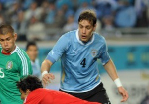 Игрока сборной Уругвая у Днепра могут перехватить английские гранды
