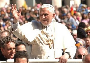 На месу за участю Папи Римського зібралися більше мільйона чоловік