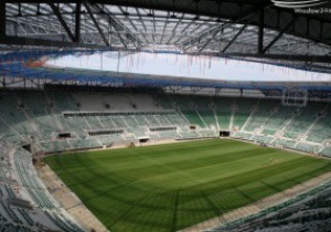 На арені до Євро-2012 у Вроцлаві розпочали встановлення акустики