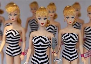 В США умер создатель куклы Барби