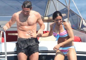 Футболист Челси сделает предложение своей девушке  на яхте Абрамовича