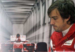 Алонсо продлил контракт с Ferrari