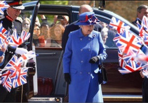 Історичний візит британської королеви Єлизавети
