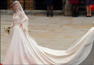 Українська служба Бі-бі-сі: Китай охопила лихоманка пошиття королівської весільної сукні