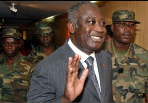 Кот-д Івуар: Ґбаґбо відмовляється здаватись