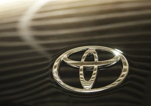 Toyota возобновила работу предприятий в Японии