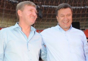 Янукович поздравил Шахтер с победой
