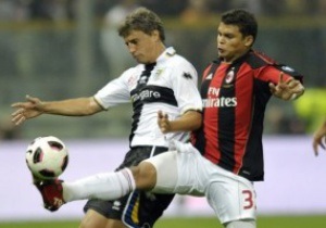 Серия А: Милан уничтожил Парму, Лацио справился с Брешией