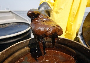 Укрнафта сумела продать нефть на аукционе по цене на 20% выше предыдущих торгов
