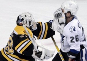 NHL: Бостон разгромил Тампу