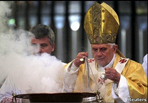 Папа Римський освятив недобудований собор