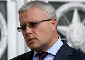 Ґардіан: СБУ провела рейд на готель Лебєдєва у Криму