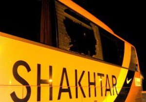 Углядели криминал. Нападением на автобус Шахтера займется милиция