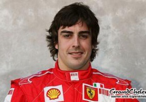 Фернандо Алонсо завтра стартует с поула на Гран-при Сингапура