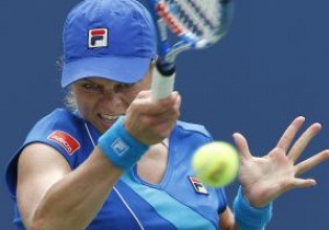 Клийстерс стала первой четвертьфиналисткой US Open-2010