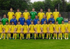 Сборная Украины вылетела в Польшу