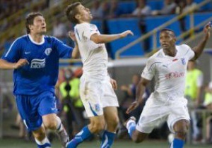 Днепр не смог пройти Лех на пути в групповой этап Лиги Европы