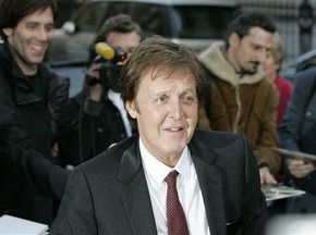 Мик Джаггер и Пол МакКартни оспаривают право выступить на открытии Олимпиады-2012