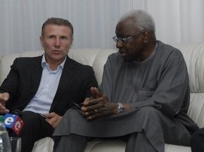 В Киев прилетел президент IAAF
