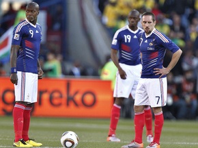 Французы откажутся от премиальных за участие в ЧМ-2010