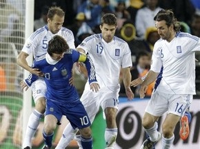 Бетон разрушен. Аргентина дожимает Грецию