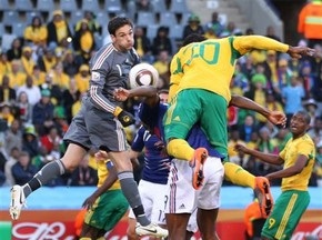 ЮАР побеждает Францию