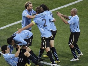 Мексика и Уругвай выходят в плей-офф Чемпионата мира