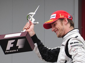 Баттон отсудил прошлогодний болид Brawn GP