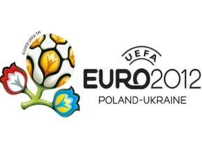 До Євро-2012 обіцяють підготувати дві тисячі волонтерів