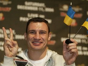 Виталий Кличко вновь предложил Валуеву встретиться