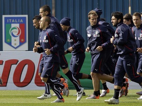 Сборная Италии пожертвует часть призовых на проведение национального праздника