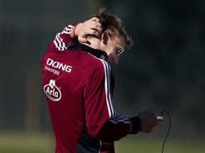 Лидер сборной Дании не сможет сыграть с Голландией