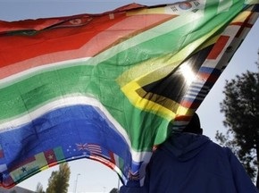 Жертвы ЧМ-2010. Троих журналистов обокрали в ЮАР