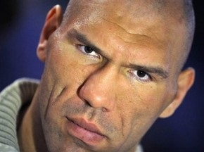 Против Валуева повторно закрыли уголовное дело